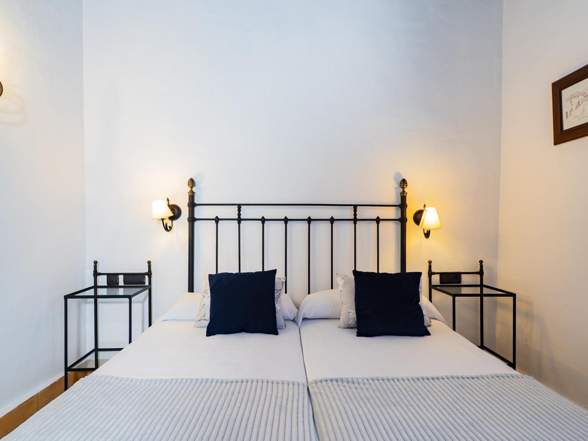 Cubo'S Hotel Cortijo San Antonio Casarabonela Екстер'єр фото